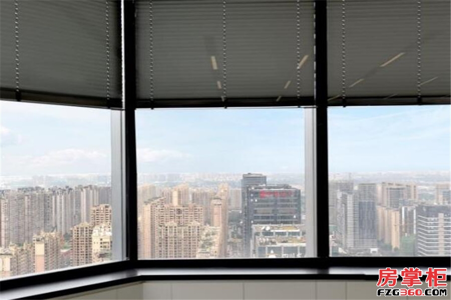 中国华商金融中心写字楼实景图