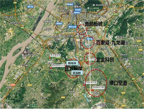从地图来看,正方新城处在江宁九龙湖和禄口两个板块之间,距离南京南站