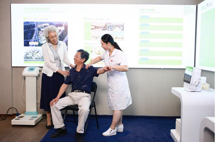 0811044861c5d4f4767145.jpg 5.jpg