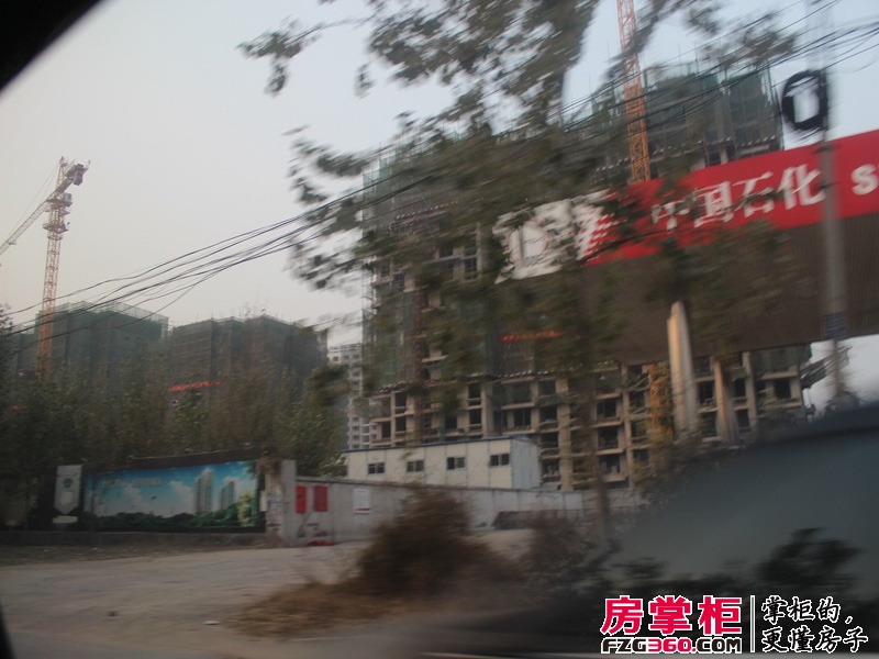 东城国际实景图施工进度（2013.11）