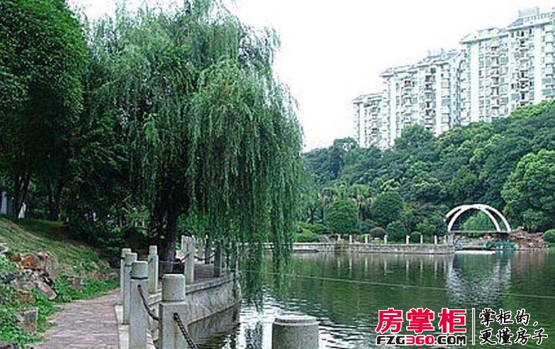 咸嘉湖千江公寓项目周边王陵公园