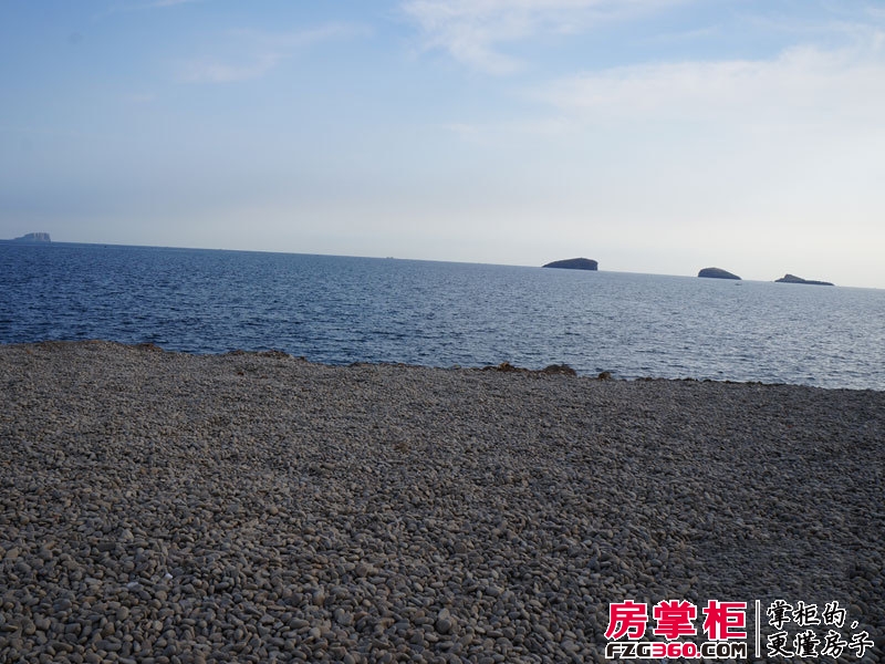 万达海公馆实景图小区内海滩（2013.02.25）
