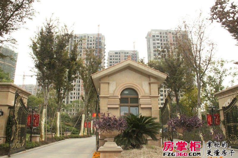 中国铁建国际城实景图售楼处入口（2012.10.29）