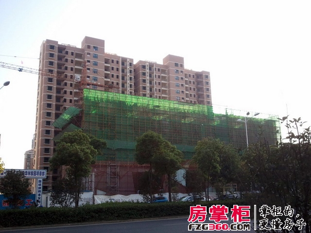 晨欣华美达广场实景图工程进度（2012-10-08）