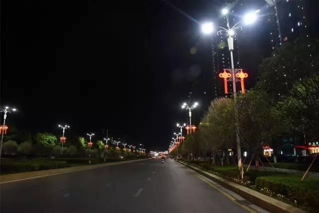 南昌县投资2.65亿元 为10条道路城市家具"美颜"