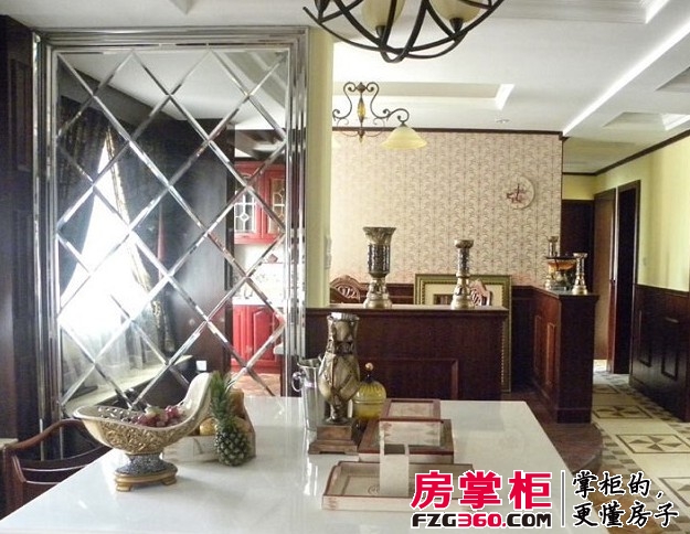 润华·尚城街区B5户型样板间厨房及室内走道