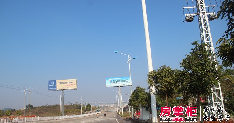 南宁阳光城翡丽湾龙岗大道（2013-12-17）