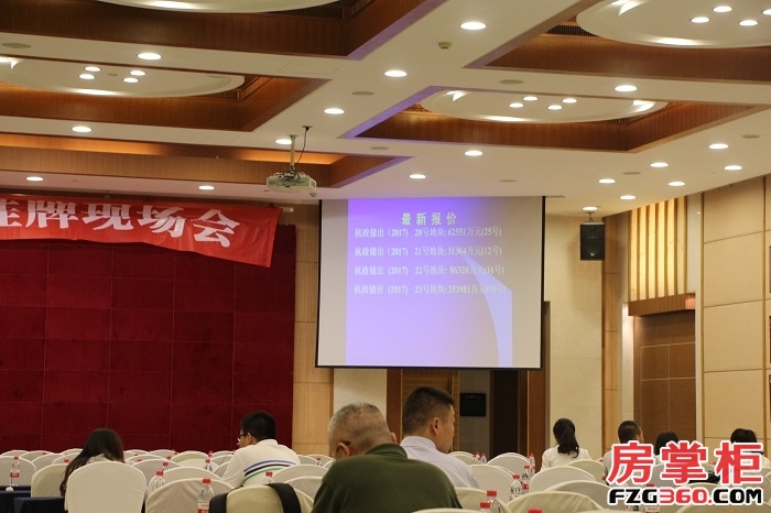 160902141cd178cf456219.jpg