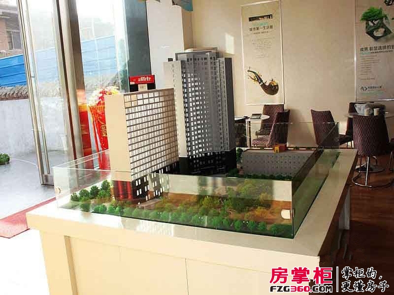 青城国际公寓实景图沙盘实景（2012-11-18）