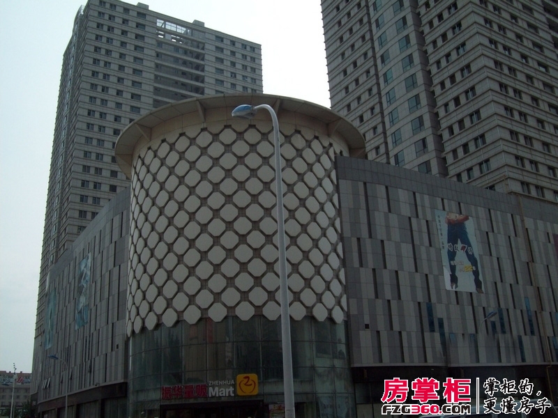 振华国际广场实景图项目底层商场（2013-08-12）